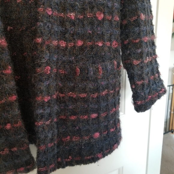 Sold VINTAGE 100% Wool Multicolor Cardigan - Picture 4 of 13